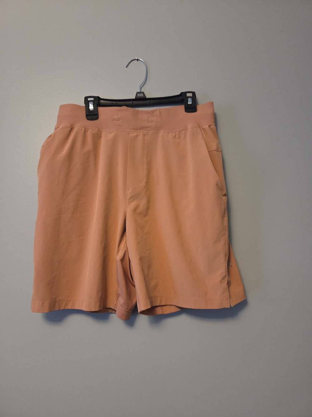 lululemon athletica Men's Peach Athletic Shorts